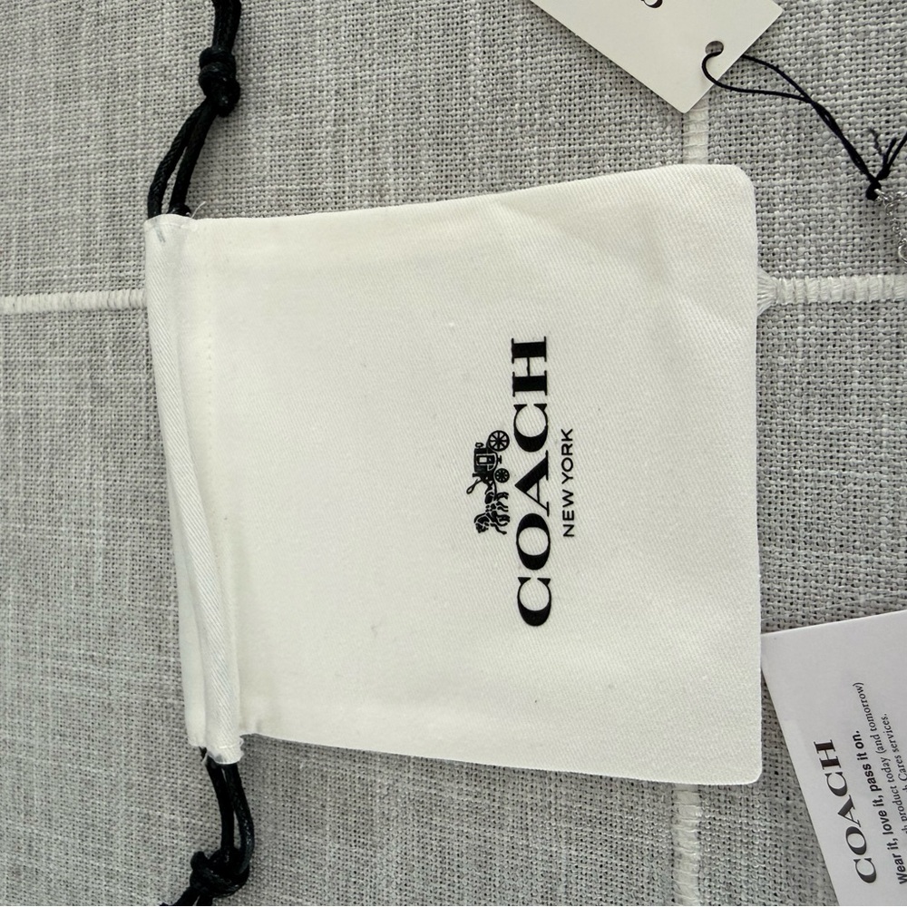 Coach charm silver bracelet with dust bag - Picture 11 of 11